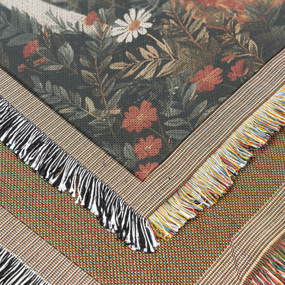 Woven_Fall_Cat_Mushroom_CloseUp_V_Mockup.png
